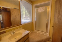 RedAwning Crest Lane Holiday home